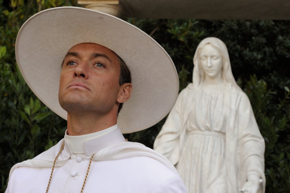 The Young Pope, miglior debutto di sempre per una serie tv in onda su Sky