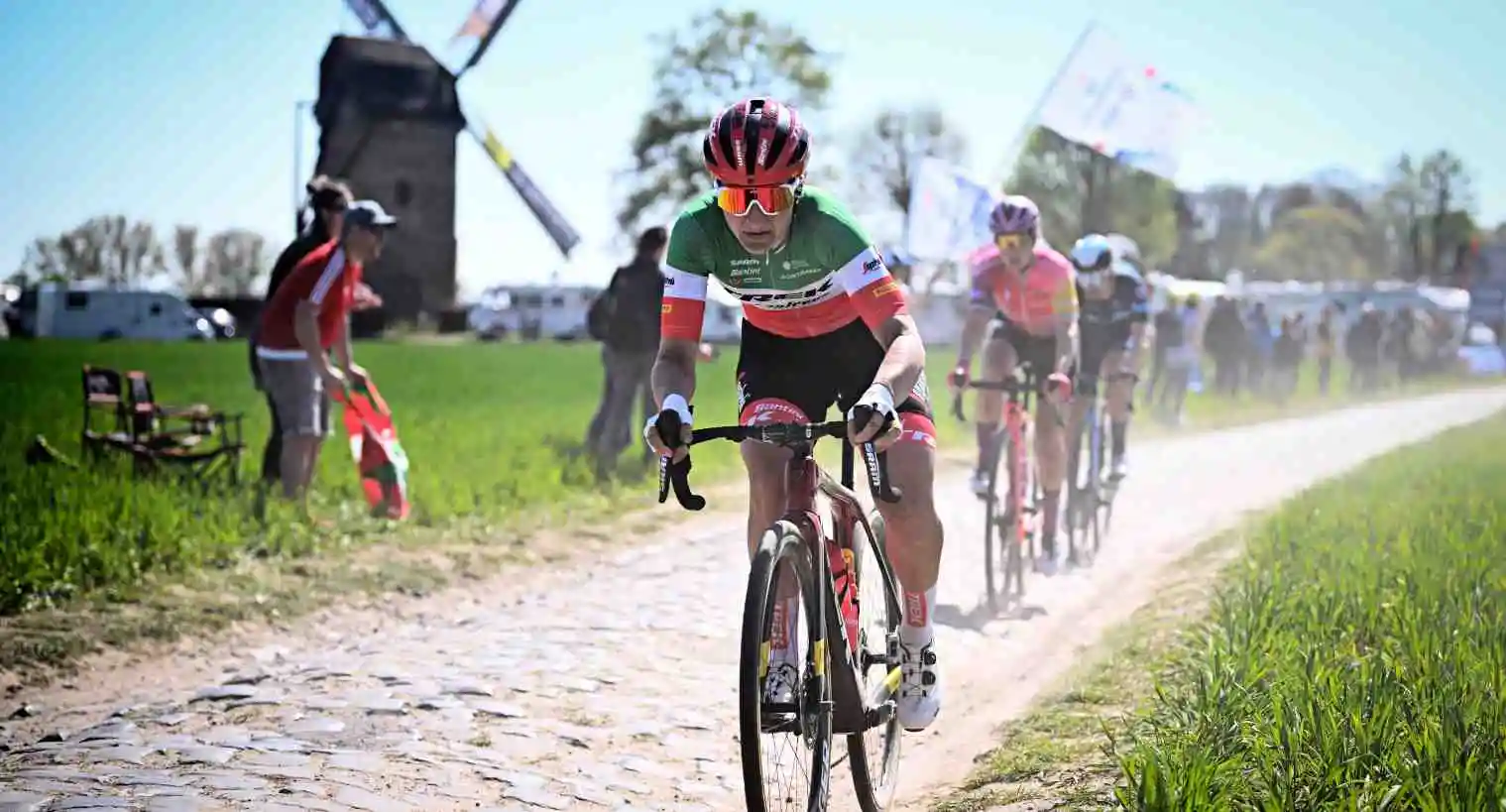 Foto - Eventi Diretta Rai Sport Sabato 6 Aprile 2024 - Ciclismo Parigi - Roubaix Femminile e altro